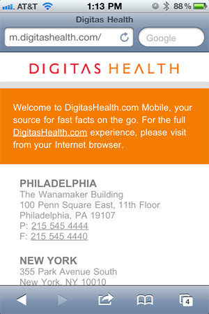 So nicht - eine mobile Website ist mehr als ein Adressaufkleber! Mobilsite ohne Informationen außer der Anschrift